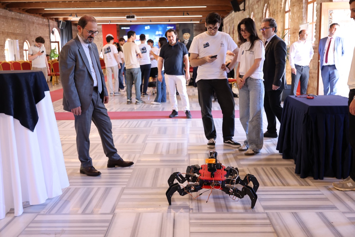 YTÜ Elektronik ve Haberleşme Mühendisliği laboratuvar çalışmaları