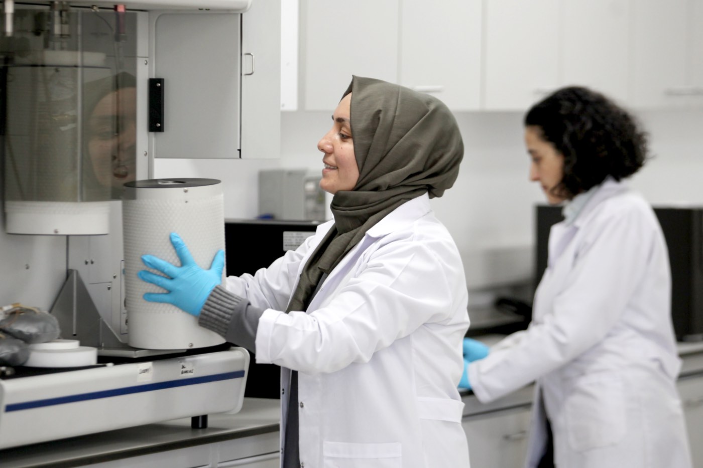 YTÜ Metalurji ve Malzeme Mühendisliği laboratuvar çalışmaları